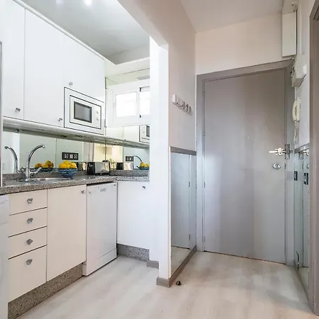 Cibeles...estudio En El Paseo Maritimo....wifi Apartment *