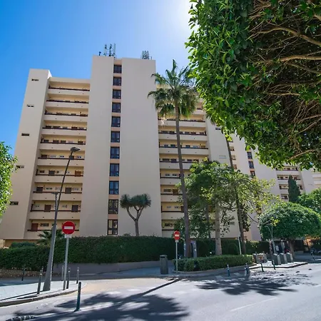 Cibeles...estudio En El Paseo Maritimo....wifi Marbella