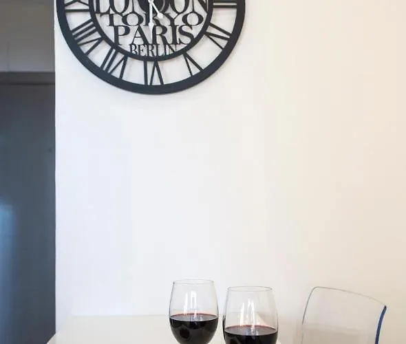 Cibeles...estudio En El Paseo Maritimo....wifi * Marbella