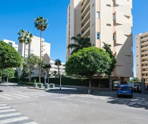 Cibeles...estudio En El Paseo Maritimo....wifi * Marbella