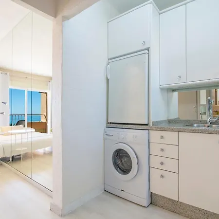 Cibeles...estudio En El Paseo Maritimo....wifi Apartamento