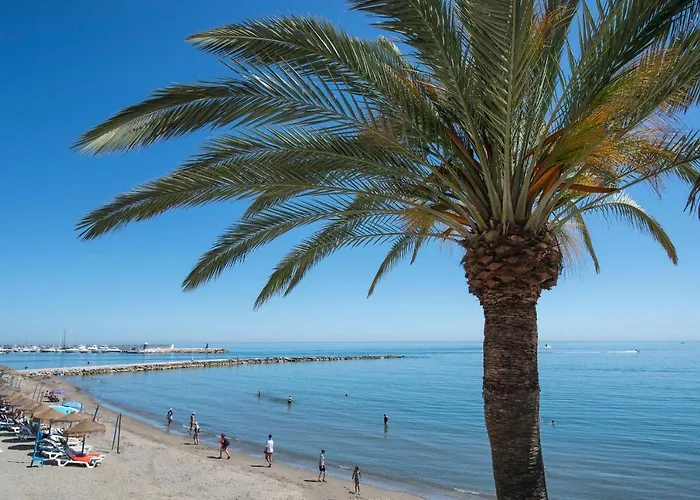 Cibeles...estudio En El Paseo Maritimo....wifi Marbella