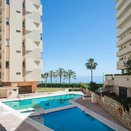 Cibeles...estudio En El Paseo Maritimo....wifi