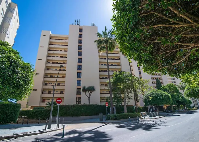 Cibeles...estudio En El Paseo Maritimo....wifi Marbella