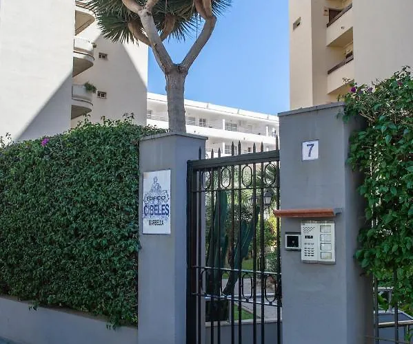 Cibeles...estudio En El Paseo Maritimo....wifi Apartmán Marbella